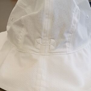 Under Armour White Mesh Sports Cap